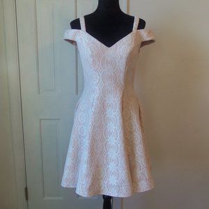 Dave & Johnny Ivory Lace Cocktail Dress sz 3/4